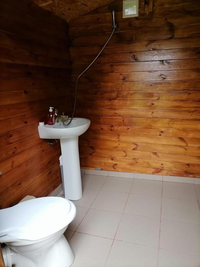 Edelweiss Guesthouse, Glamping And Camping Suhaia Екстер'єр фото